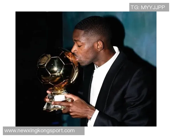 科莫小将罗德里格斯称赞亚马尔为世界最佳遗憾未能获金球奖 科莫小将罗德里格斯称赞亚马尔为世界最佳遗憾未能获金球奖