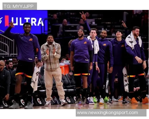 布克展望未来球队成长期待每场比赛的胜利与进步 布克展望未来球队成长期待每场比赛的胜利与进步