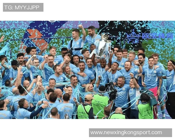 曼城发布海报热身即将到来的布伦特福德客场大战期待全力以赴