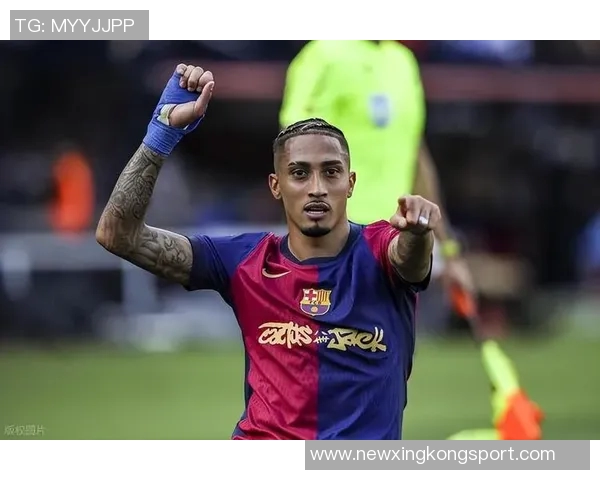 拉菲尼亚荣获西甲最佳与欧冠金靴却无缘年度最佳阵容令人唏嘘