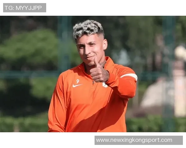 橙衣传奇再现鹏起泰山他以12战9不败点燃球队希望与信念 橙衣传奇再现鹏起泰山他以12战9不败点燃球队希望与信念