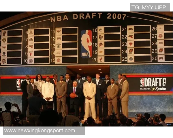 拓记：瀚森若早选KD而非奥登或已成就篮球王朝辉煌历史